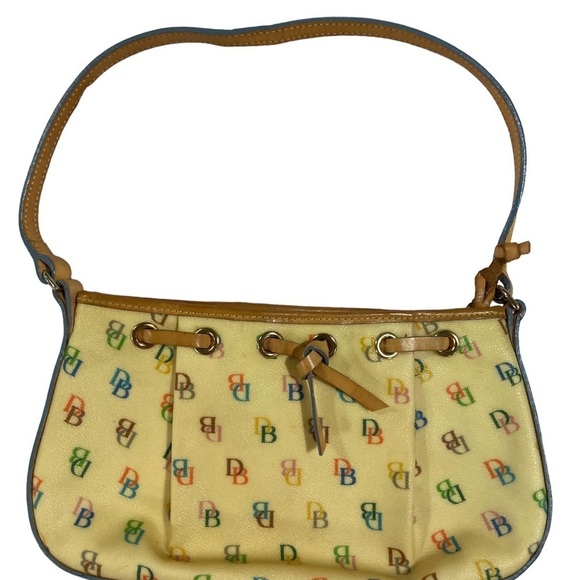Dooney&Bourke vintage minibag in great condition - Picture 1 of 6